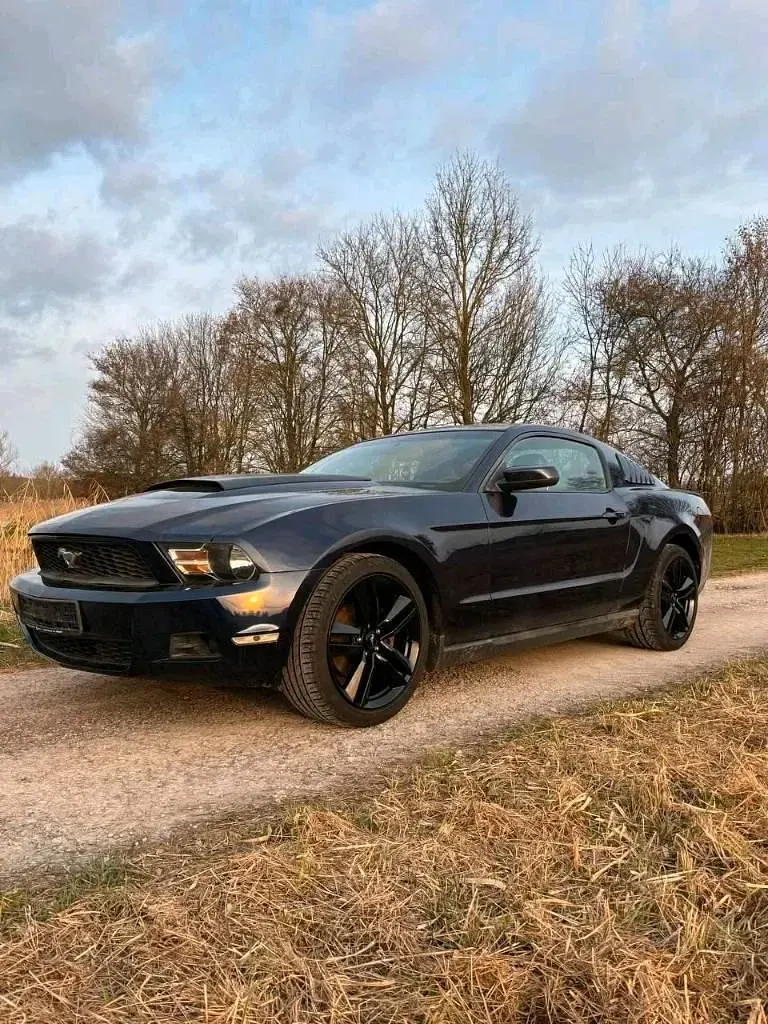 Gebraucht Ford Mustang 309 PS (227 kW) 2012 Blau Coupé