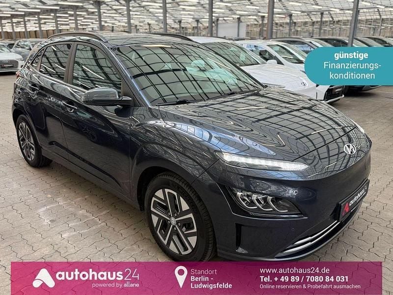Grau Gebraucht 2021 Hyundai Kona Trend SUV | 19.440 € (Fairer Preis) - Bild 1/4
