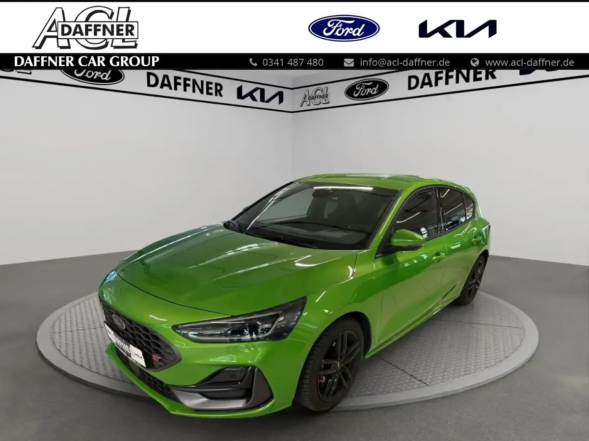 Brugt Ford Focus ST 280 HK (205 kW) 2023 Grøn Sedan