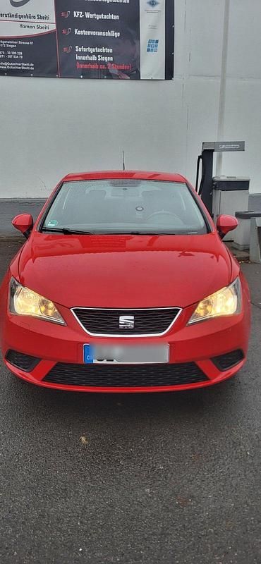 Gebraucht Seat Ibiza 69 PS (50 kW) 2014 Rot Kleinwagen