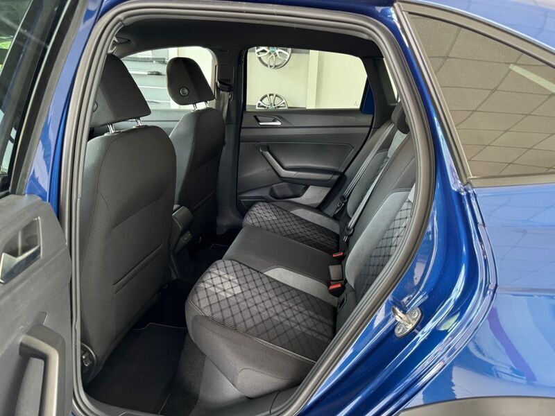 Gebraucht VW Taigo R-line 150 PS (110 kW) 2024 Blau SUV