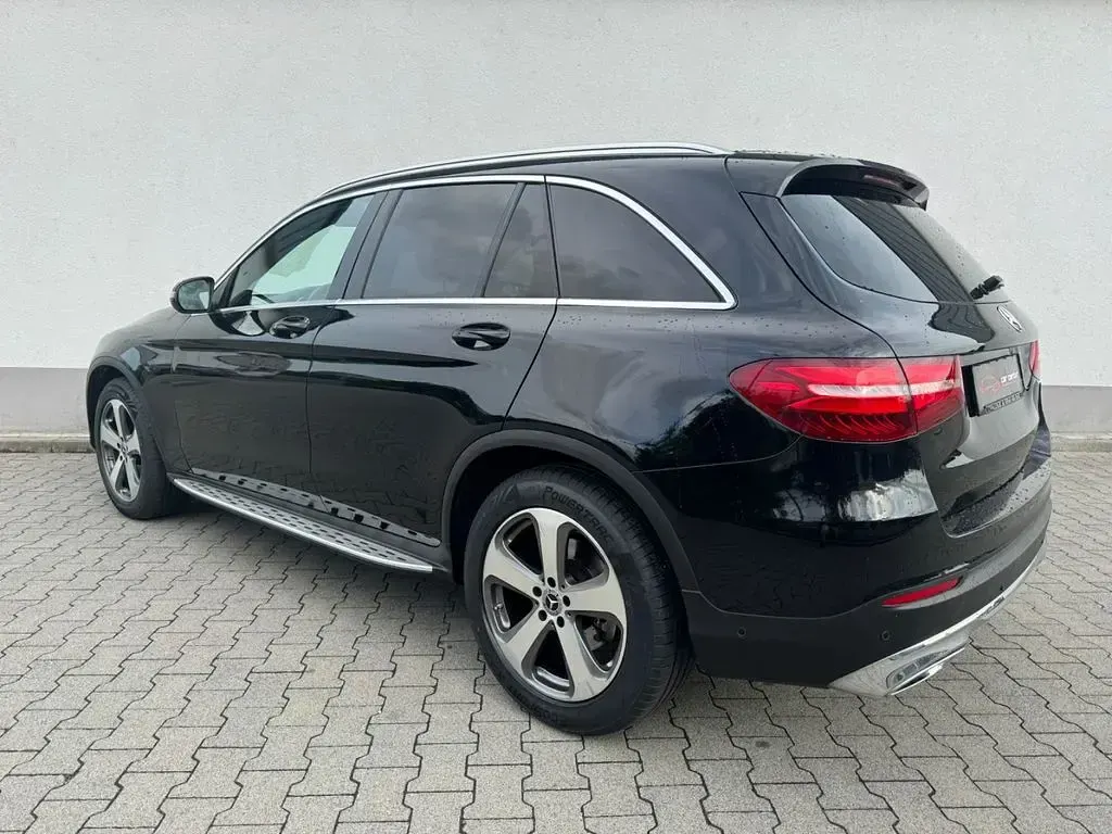 Gebraucht Mercedes GLC350 258 PS (189 kW) 2017 Schwarz SUV