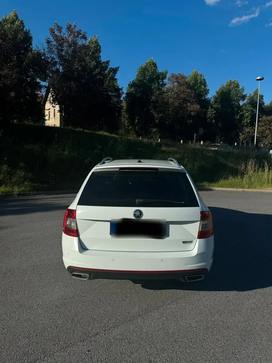 Gebraucht Skoda Octavia RS 228 PS (167 kW) 2014 Weiß Kombi