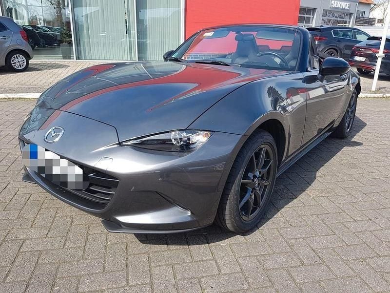 Grau Gebraucht 2018 Mazda MX5 Center-Line Cabrio | 18.990 € (Guter Preis) - Bild 1/4