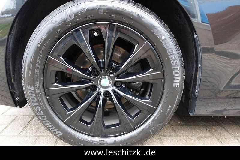 Gebraucht BMW 320 184 PS (135 kW) 2022 Schwarz Kombi