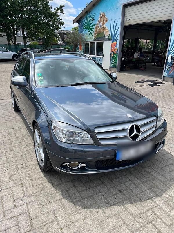 Grau Gebraucht 2008 Mercedes 200 Kombi | 3.999 € - Bild 1/4