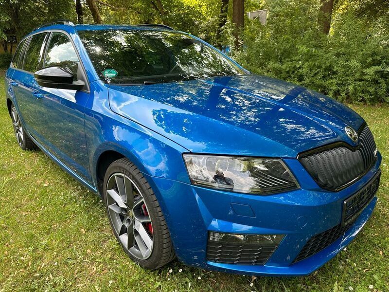 Blau Gebraucht 2016 Skoda Octavia RS Kombi | 17.999 € (Etwas zu teuer) - Bild 1/4