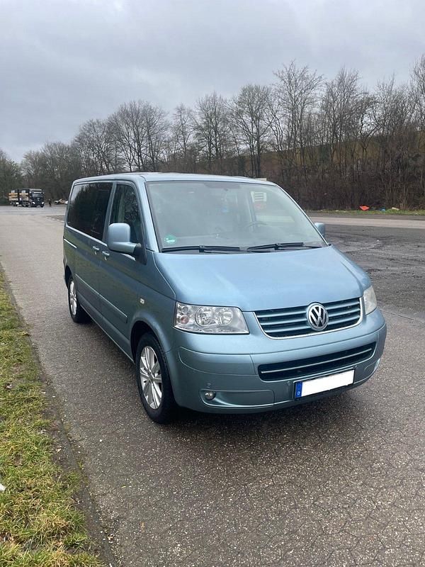 Usado VW Multivan 131 CV (96 kW) 2007 Azul Monovolumen