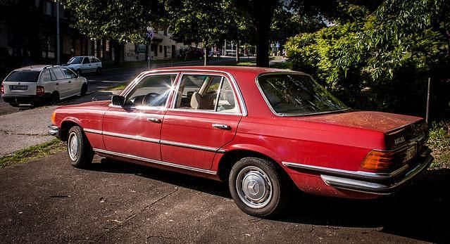 Gebraucht Mercedes S280 SE 185 PS (136 kW) 1974 Rot Limousine