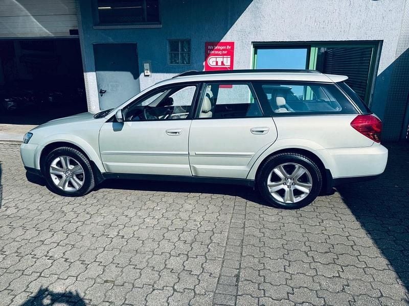 Gebraucht Subaru Outback 245 PS (180 kW) 2004 Gold Kombi