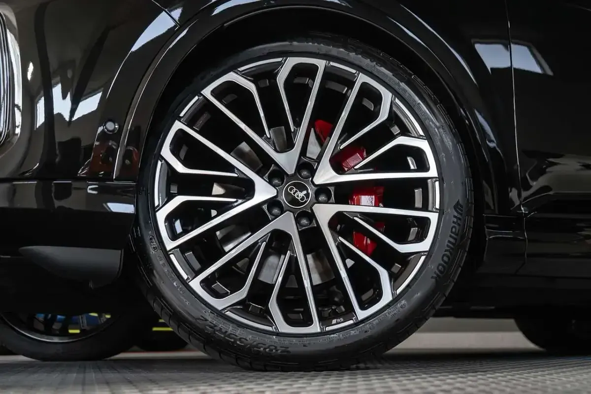 Gebraucht Audi Q7 S-Line 286 PS (210 kW) 2025 Mythosschwarz metallic SUV