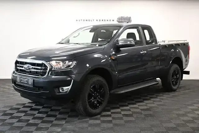 Używany Ford Ranger XLT 170 KM (125 kW) 2021 Szary Pickup