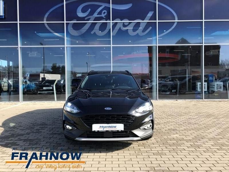 Gebraucht Ford Focus Active 125 PS (91 kW) 2020 Schwarz Kombi