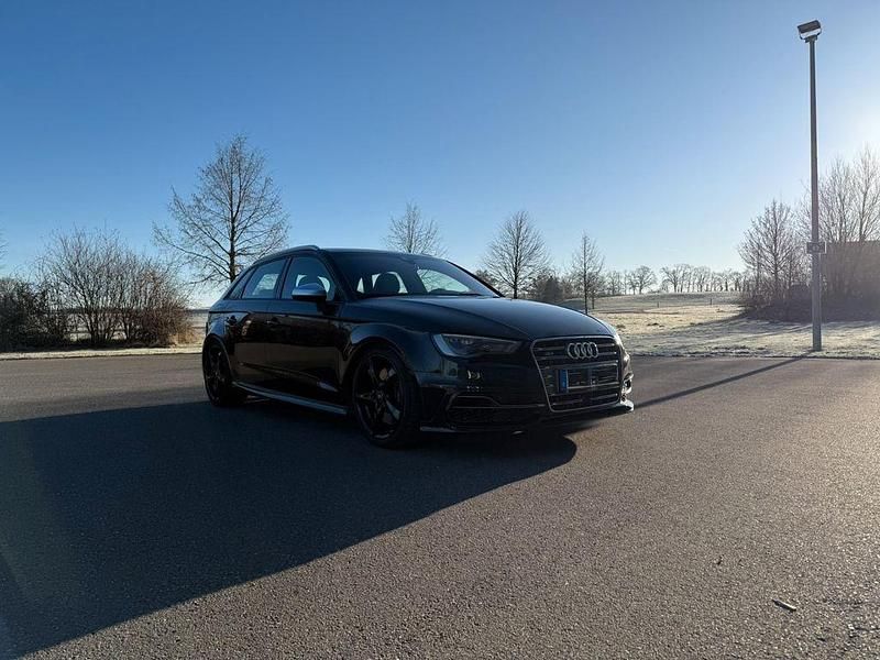 Gebraucht Audi S3 Sport 347 PS (255 kW) 2015 Schwarz Limousine