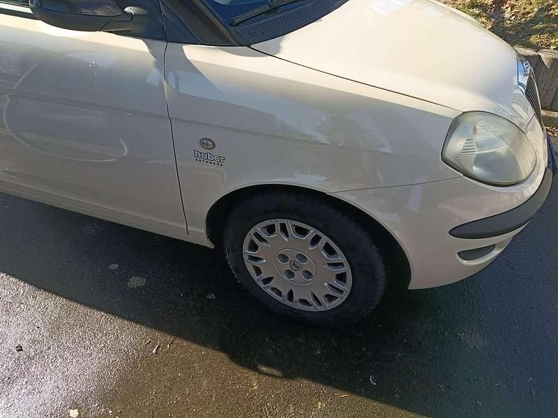 Gebraucht Lancia Ypsilon 60 PS (44 kW) 2006 Beige Kleinwagen