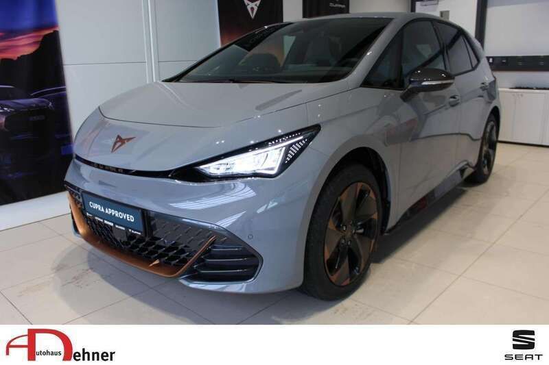 Vapor grey (grau) Neu 2025 Cupra Born Kleinwagen | 39.818 € (Fairer Preis) - Bild 1/4