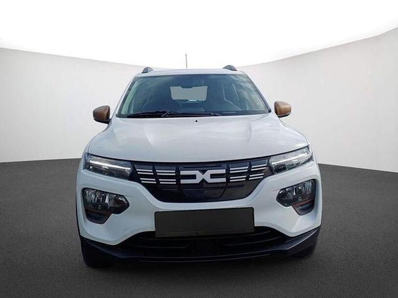 Gebraucht Dacia Spring Extreme 47 kW (65 PS) 2023 Polar weiß Kleinwagen