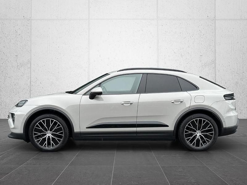 Gebraucht Porsche Macan 264 kW (360 PS) 2026 Kreide SUV