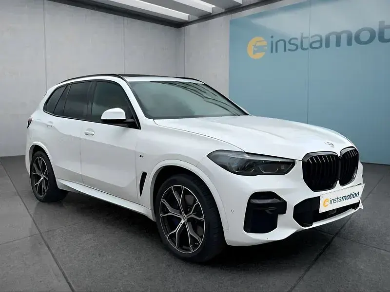 Gebraucht BMW X5 M Sport 286 PS (210 kW) 2022 Weiß SUV