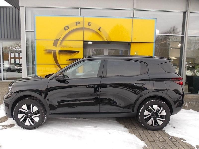 Neu Opel Frontera 145 PS (106 kW) 2025 Karbon schwarz SUV