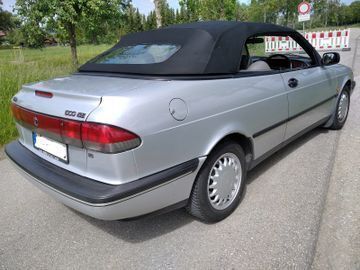 Occasion Saab 900 Cabriolet 150 ch (110 kW) 1996 Argent Cabriolet