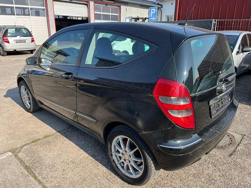 Gebraucht Mercedes A170 116 PS (85 kW) 2005 Schwarz Kleinwagen