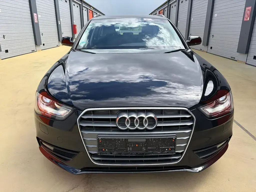 Occasion Audi A4 Ambition 143 ch (105 kW) 2012 Noir Break