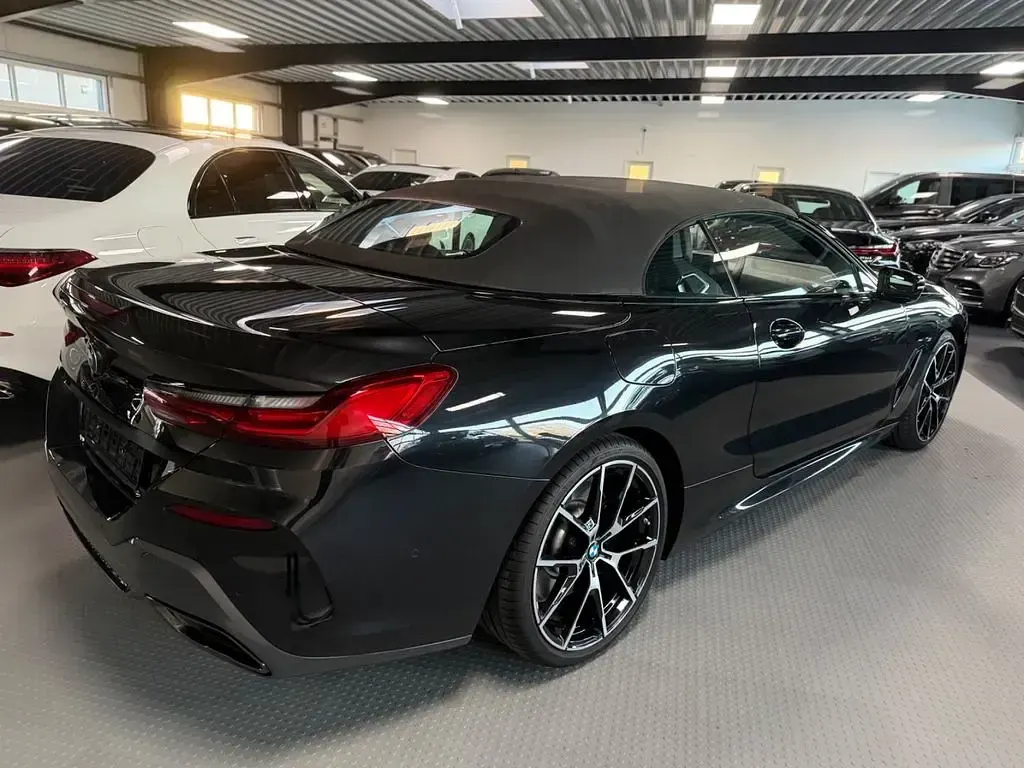 Gebraucht BMW 840 Cabriolet M Sport 333 PS (244 kW) 2022 Schwarz Cabrio