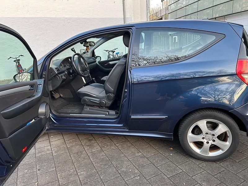 Gebraucht Mercedes 170 116 PS (85 kW) 2007 Blau Kombi