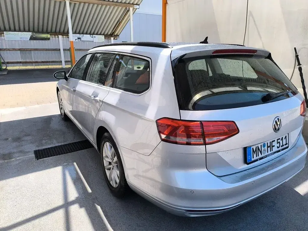 Gebraucht VW Passat Comfortline 150 PS (110 kW) 2015 Silber Kombi