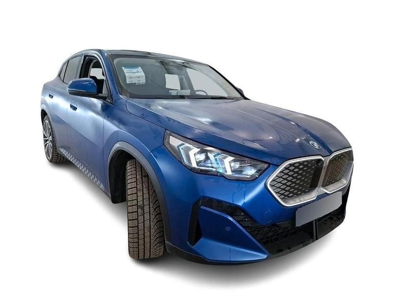Gebraucht BMW iX2 Performance 150 kW (204 PS) 2024 Blau SUV