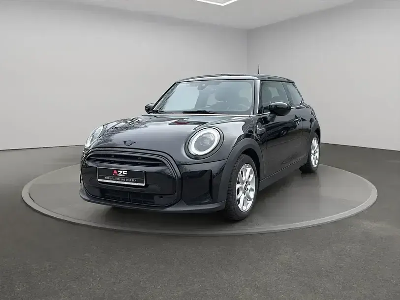 Używany Mini Cooper 136 KM (100 kW) 2023 Czarny Hatchback