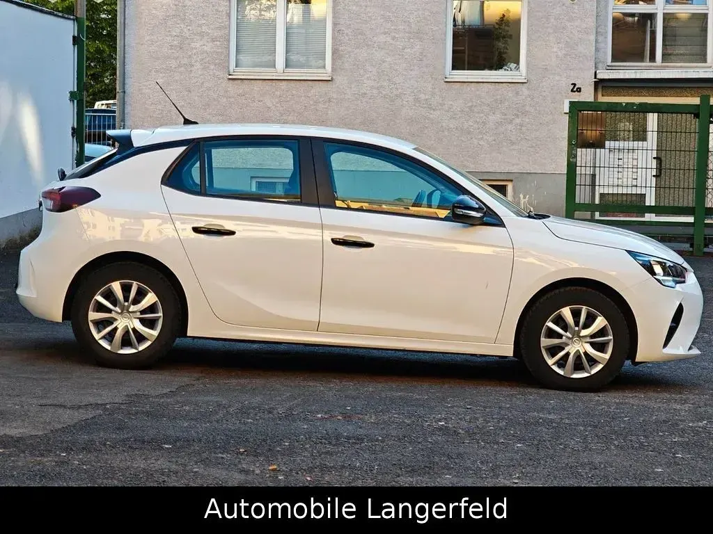 Second-hand Opel Corsa 75 CP (55 kW) 2020 Alb Hatchback