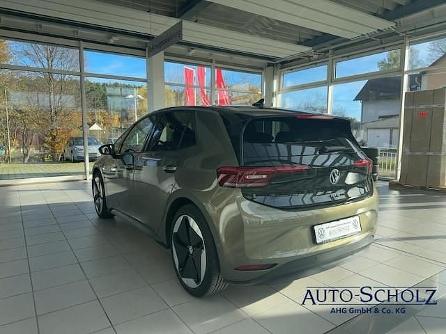 Gebraucht VW ID.3 Pro 150 kW (204 PS) 2023 Grün Kleinwagen