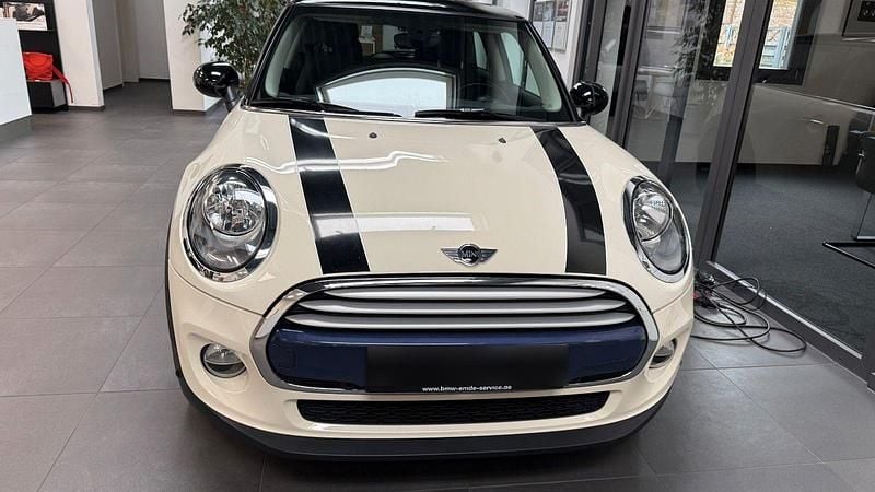Gebraucht Mini Cooper 136 PS (100 kW) 2015 Weiß Kleinwagen