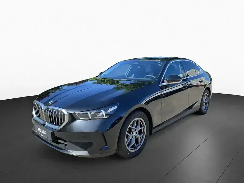 Second-hand BMW 520 Comfort Edition 197 CP (144 kW) 2024 Negru Berlinǎ