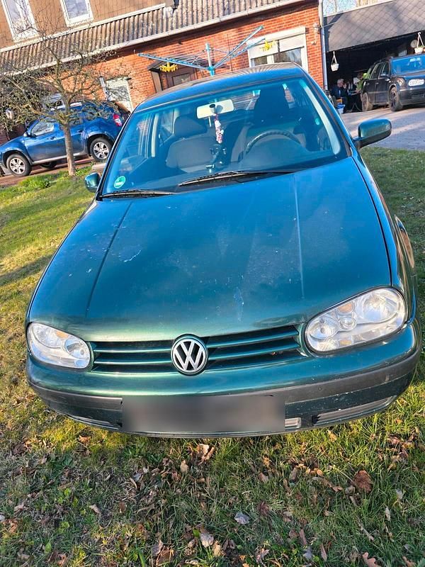 Gebraucht VW Golf IV 74 PS (54 kW) 2002 Grün Kleinwagen