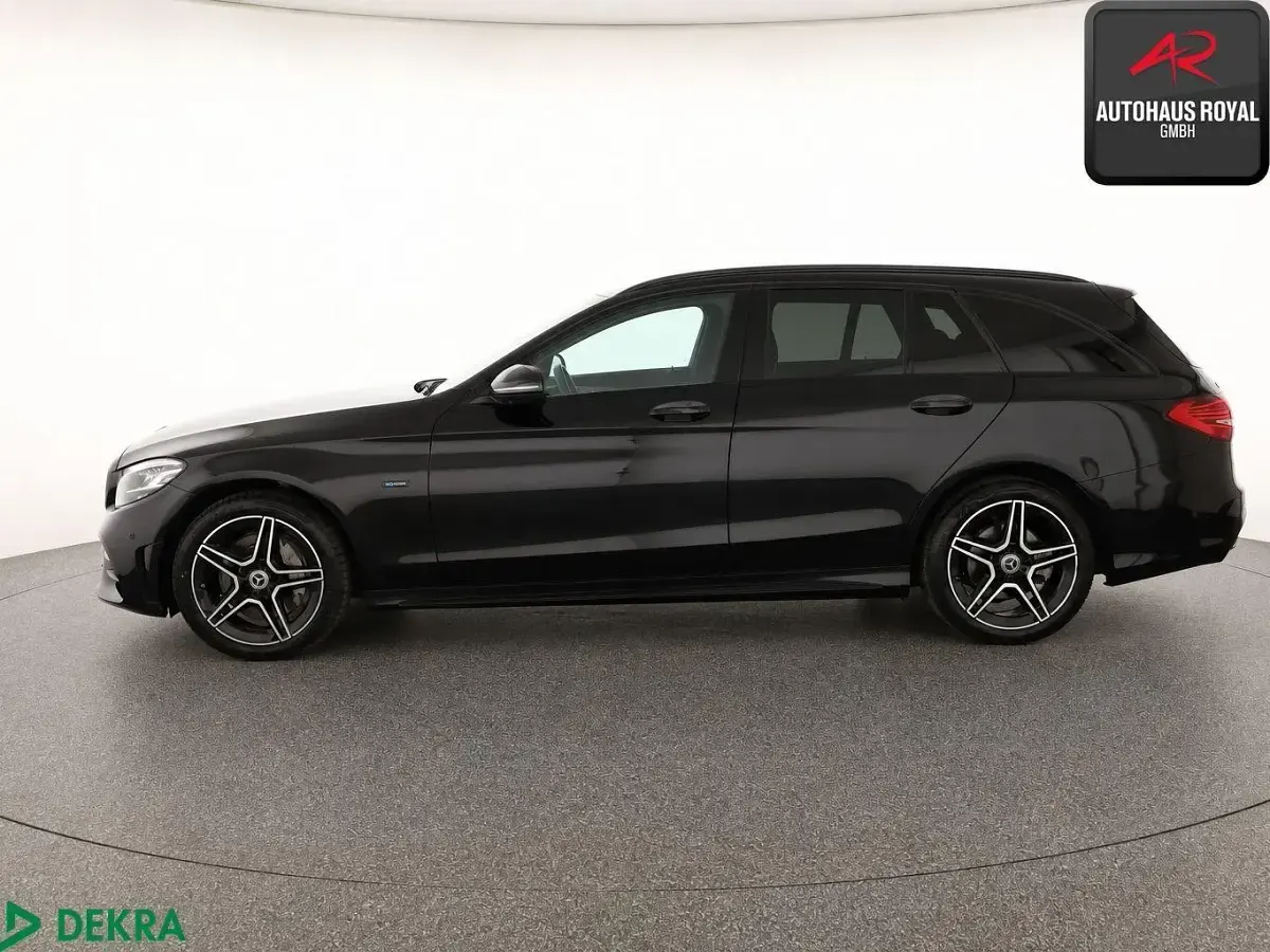 Gebraucht Mercedes C300e AMG 320 PS (235 kW) 2020 Schwarz Kombi