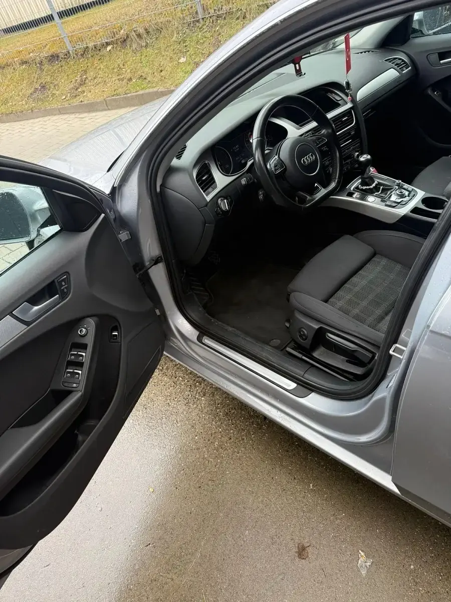 Gebraucht Audi A4 Ambition 150 PS (110 kW) 2015 Silber Kombi
