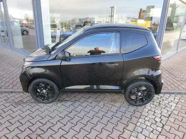 Neu Aixam City Sport 2026 Schwarz Limousine