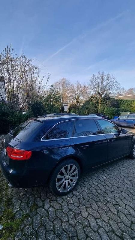 Gebraucht Audi A4 S-Line 190 PS (139 kW) 2010 Blau Kombi