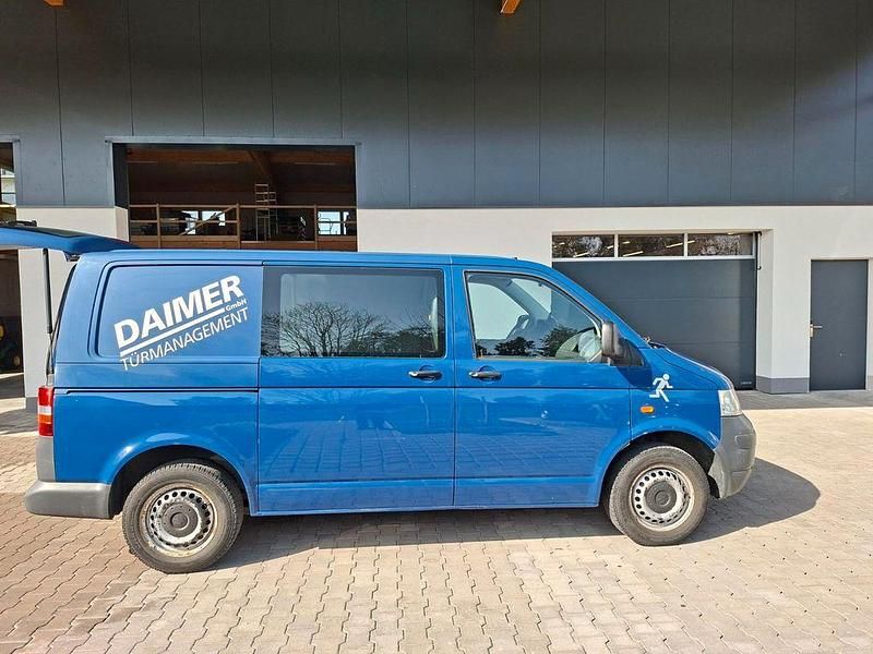 Gebraucht VW T5 131 PS (96 kW) 2007 Blau Van
