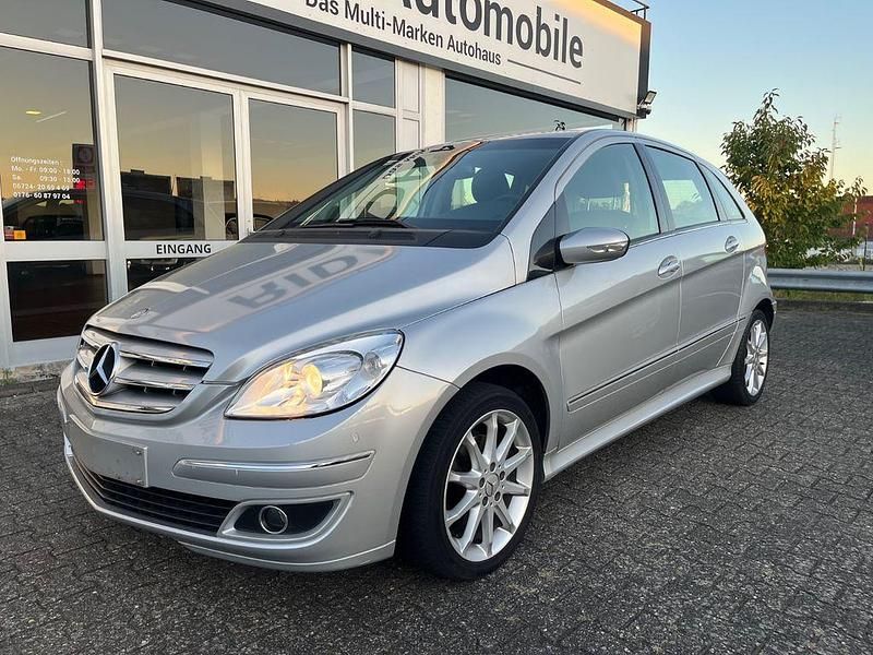 Silber Gebraucht 2006 Mercedes B200 Van / Kleinbus | 5.500 € (Etwas zu teuer) - Bild 1/4