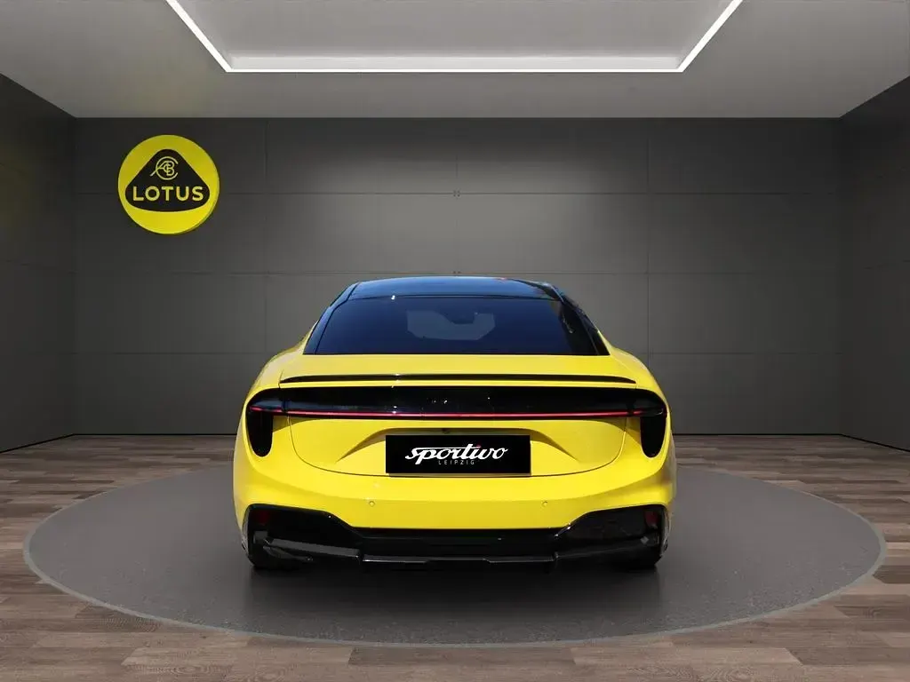 Gebraucht Lotus Emeya 450 kW (612 PS) 2024 Gelb Kleinwagen