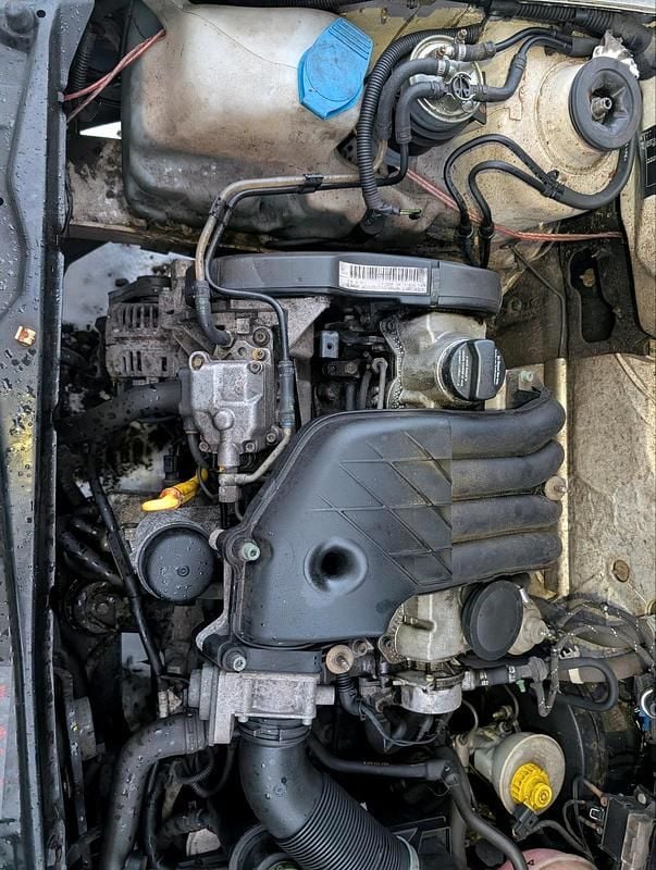 Brugt VW Caddy 60 HK (44 kW) 2002 Andere farben MPV