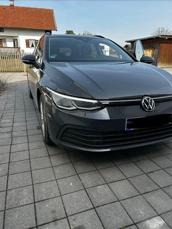 Gebraucht VW Golf VIII Active 110 PS (80 kW) 2022 Grau Kombi