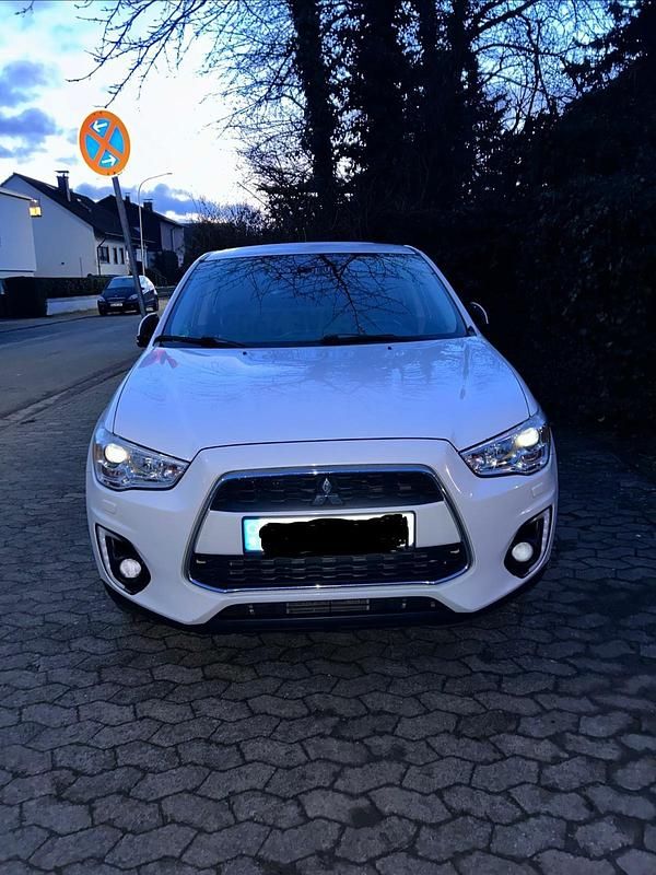 Gebraucht Mitsubishi ASX 150 PS (110 kW) 2014 Weiß SUV