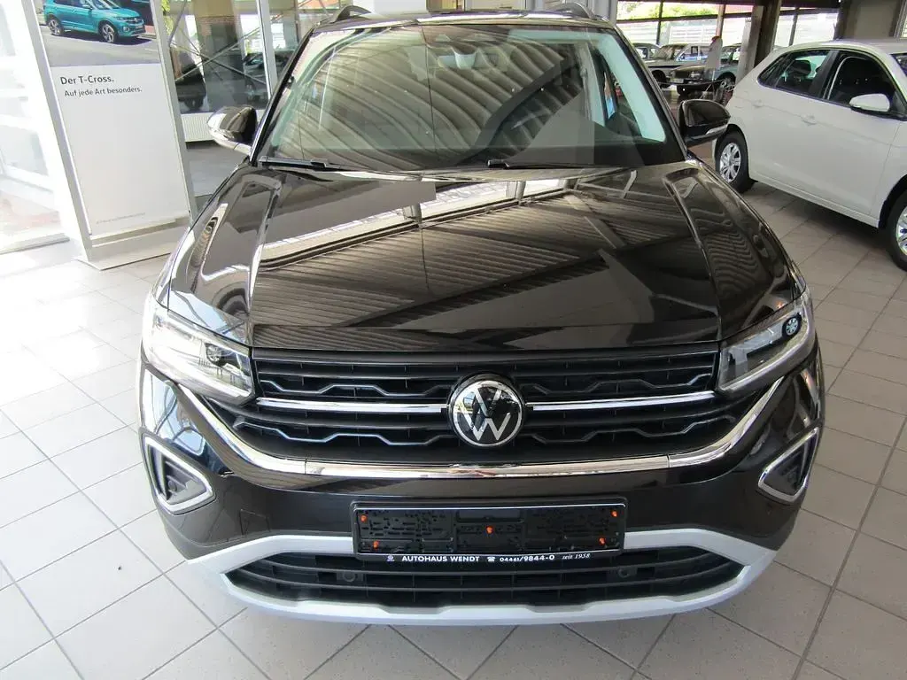 Neu VW T-Cross Life 116 PS (85 kW) 2026 Schwarz SUV