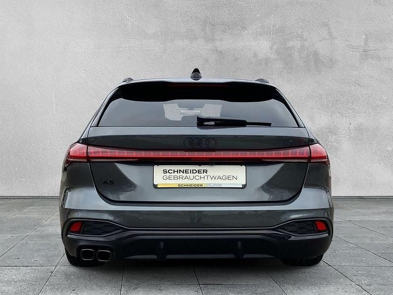 Gebraucht Audi A5 Ambiente 204 PS (150 kW) 2025 Grau Kombi