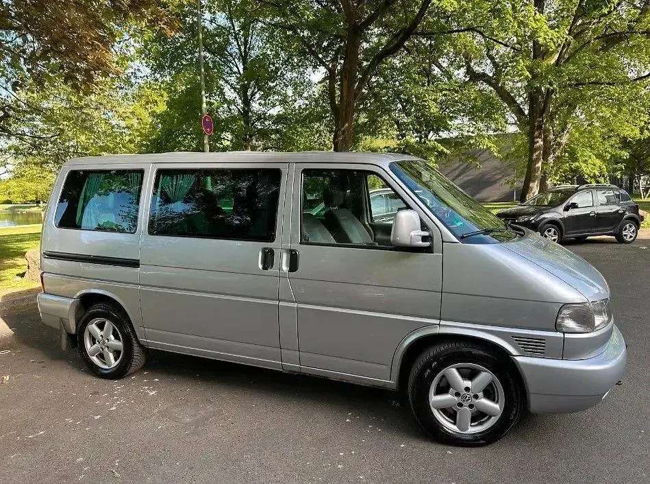 Gebraucht VW T4 151 PS (111 kW) 2001 Silber Van